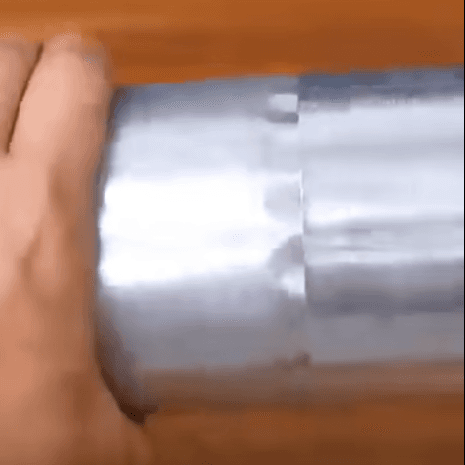 Junction between two different pipes size with bolt and nuts